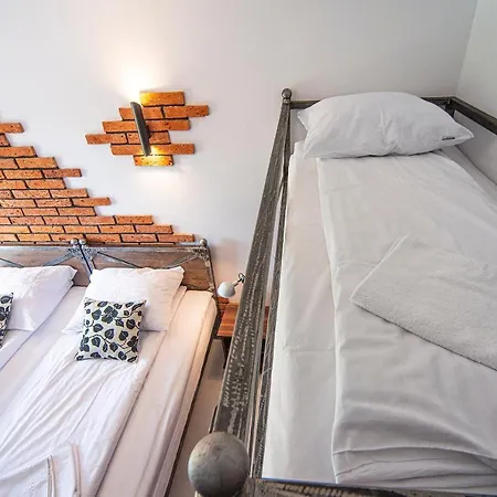 Lodz4rent - Premium 9,6 - Manufaktura D77 - Parking W Cenie *