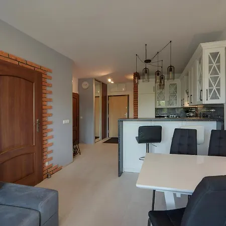 Lodz4rent - Premium Apartments 9,7 - MANUFAKTURA D77 Parking - Wakacje 2025 Appartement